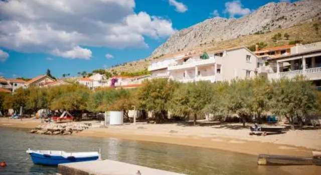 Filip Apartment, Varaa Huoneisto Hotellit Split-Dalmatia pysäköinnillä, Pysäköinti