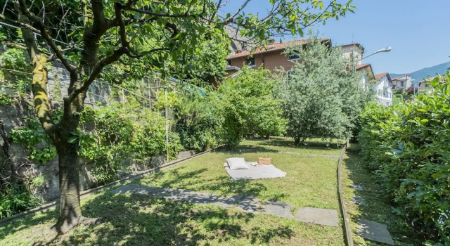 Вилла Villa Chiara Lake Como with private garden