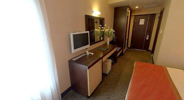 Mom Hotel, 预订 酒店 Bornova 伊兹密尔