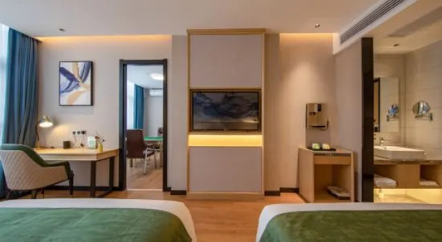 Люкс GreenTree Hotel (Huaibei Wuyue Plaza)