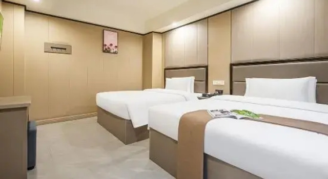 Люкс Meixuan Honghe Hotel (Huaihua First People's Hospital)