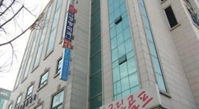Noble Residence