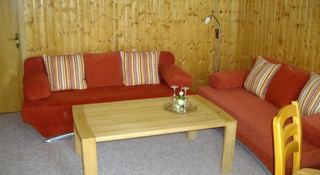 Ferienwohnung Am Stachelsrain, Book Hotel Hotels in Thuringian Forest with Parking, Parking