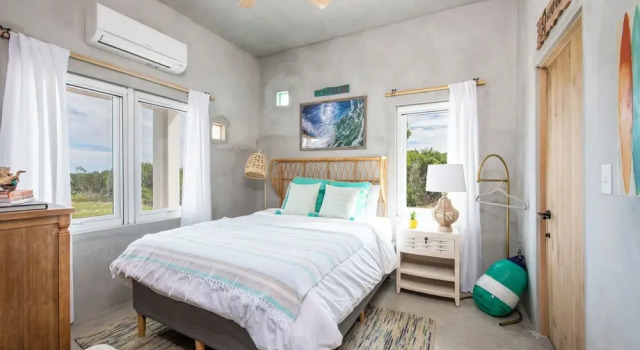 Paradise Cove: Oceanfront Haven With Infinity Pool, Prenota Villa Hotel a Bahamas Out Islands con parcheggio, Parcheggio