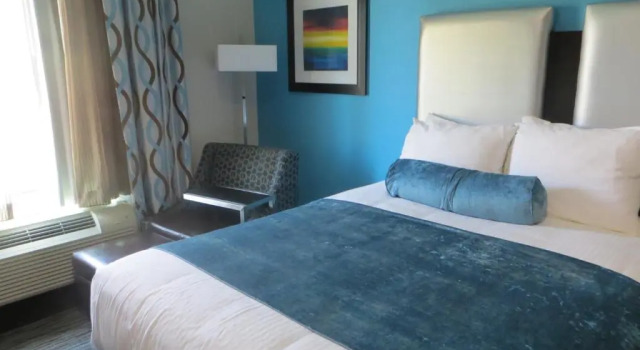 Номер Standard Best Western Plus Pleasanton Hotel