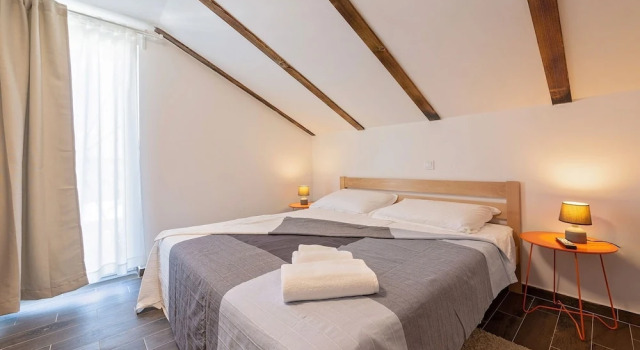 Charming Holiday Home With Pool, Jacuzzi and Privacy in the Middle of an Olive Grove, Забронировать Вилла Виллы Rovinj Riviera, Вилла