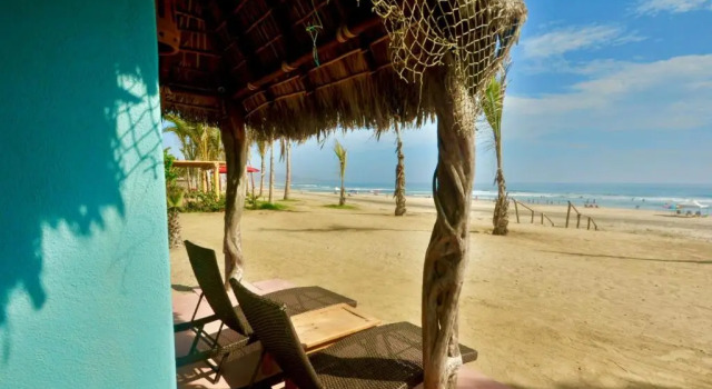 Апартаменты Cerritos Surf Town - Beach Front Property