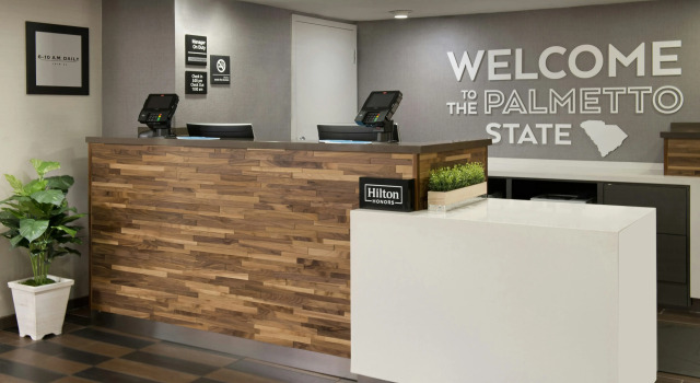 Hampton Inn Hilton Head, Забронировать Отель Отели Южной Каролины с завтраком, Завтраки