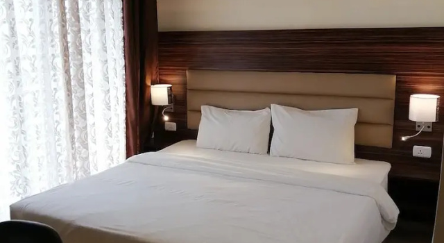 Двухместный номер Standard c 1 комнатой с балконом AlQimah Hotel Apartments