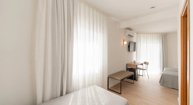 Hotel RH Sol, Забронировать Отель Бенидорм Коста-Бланка, рядом с Church of San Jaime and Santa Ana