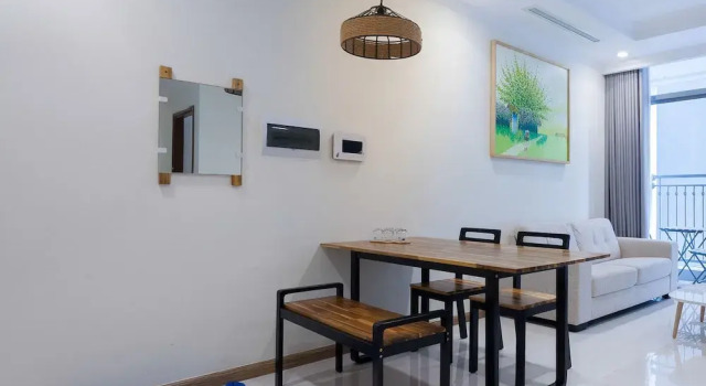 Vinhomes Serviced Apartments Ying Stay, Забронировать Апартаменты/квартира Куан-Бинь-Тхань Хошимин, рядом с Небоскреб Landmark 81