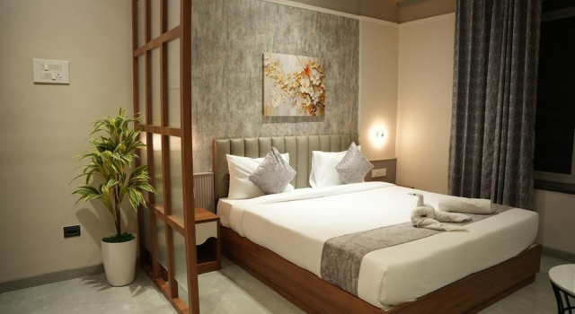 Hotrel Regency Grand, Réserver Hôtel Talegaon Dhamdhere Maharashtra
