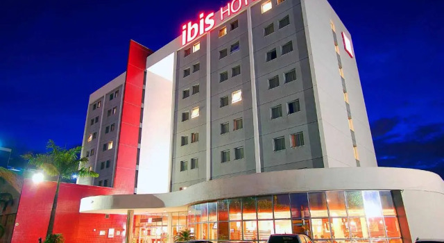 Двухместный номер Standard ibis Betim