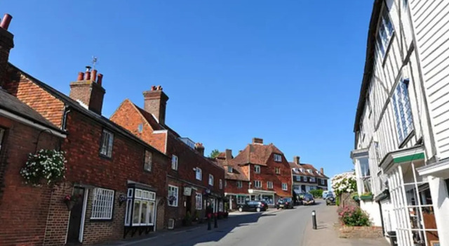 Romantic 1-bedroom Holiday Home in Goudhurst With Garden, Rezervasyon Otel Cranbrook High Weald