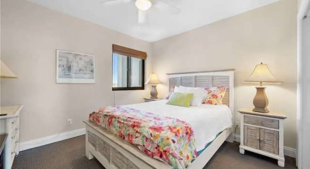 Номер Standard Broadmoor 304 by Youngs Suncoast