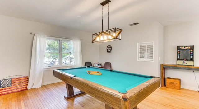 Коттедж Beautiful Kernville Home w/ Game Room & Mtn Views!