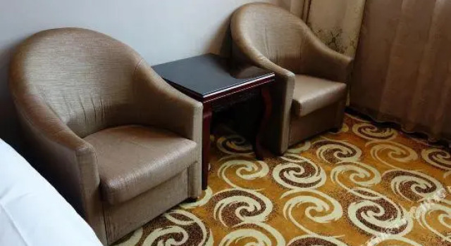 Nayesi Hotel, Varaa Hotelli Shanghai Shanghai