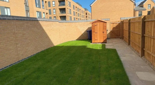 4bed House - Direct Links Into Central London, Varaa Lomakoti Mökit kohteessa Merseyside, Mökki