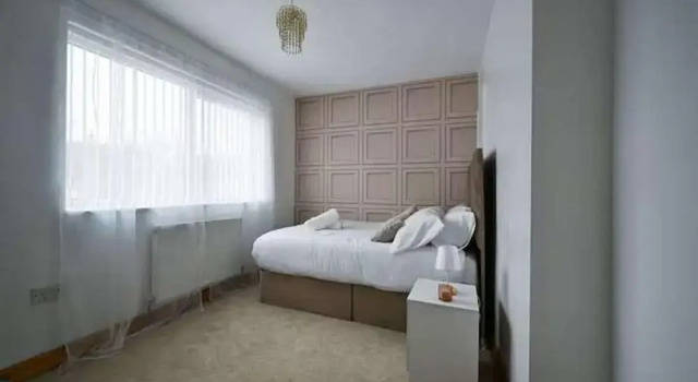 Wythenshawe Greenbrow Retreat, Rezervasyon Tatil Evi Merseyside villalar, Villa