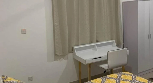 Entire Cozy 2-bedroom House Plus Free Car Use