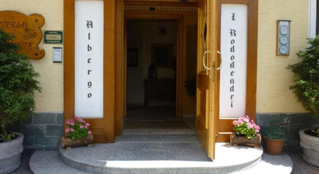 Hotel I Rododendri, Забронировать Отель Санта-Катерина-ди-Вальфурва Альта Вальтеллина