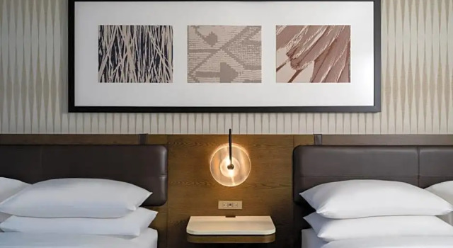 Четырёхместный номер Standard с видом на город Delta Hotels by Marriott Wichita Falls Convention Center