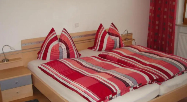 Апартаменты Ferienwohnung Lindenhof