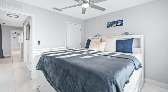 Коттедж 8023 Magnolia Ave