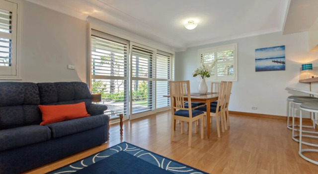 Carindale, Unit 10/19-23 Dowling Street