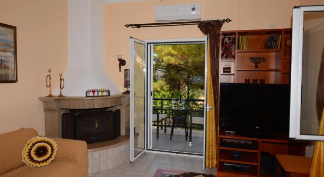 Апартаменты Roula's Studios & Apartment
