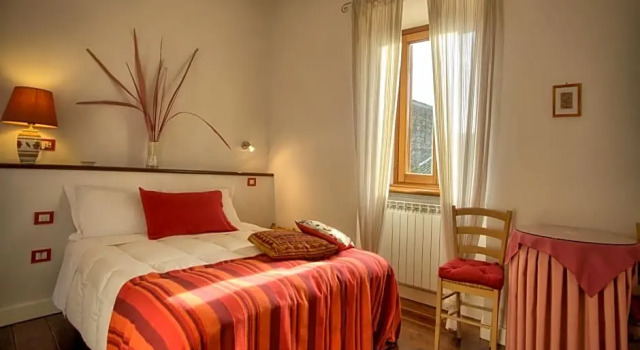 La Torretta, Prenota Hotel Tuscania Tuscia