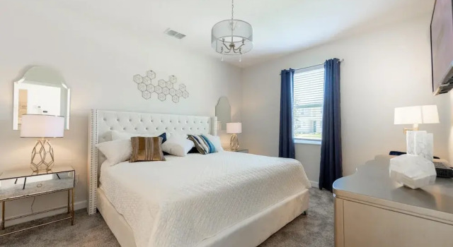 4563nl - Storey Lake Resort