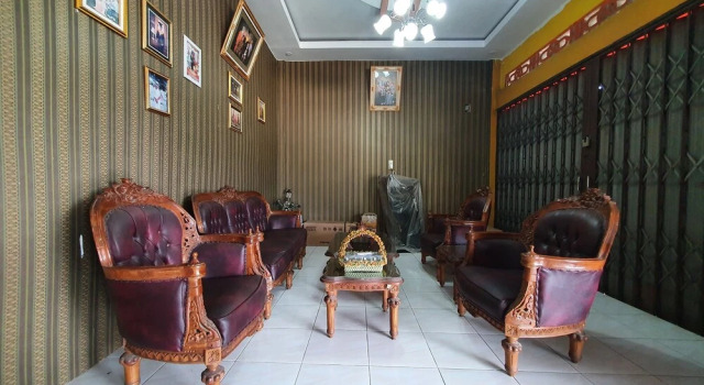 Naufal Residence Syariah by OYO, Rezerwuj Hotel Jambi 