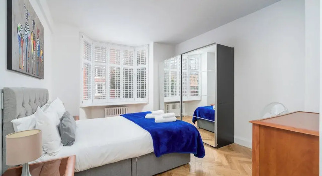 JOIVY 2-bed flat near Notting Hill