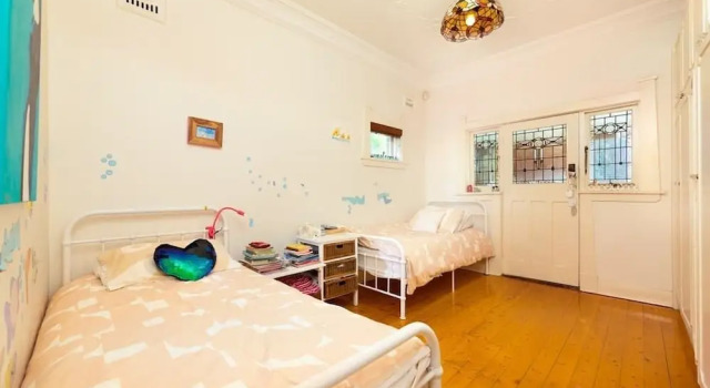 Коттедж с 6 комнатами Wonderful Family Home H406