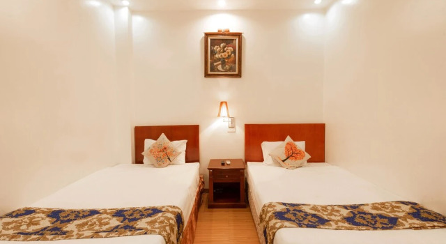 Lucky Hotel by OYO Rooms, Foglalás Szálloda Hanoi Hanoi község