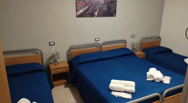 Четырёхместный номер Standard Albergo Ristorante Poli