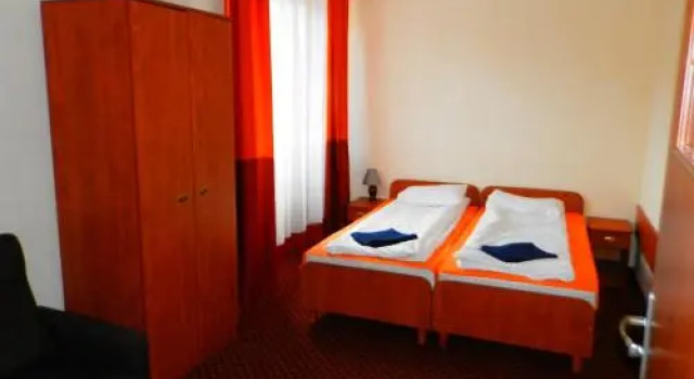 Kompleks Wypoczynkowy Lebsko, Varaa Hotelli Hotellit Pommeri pysäköinnillä, Pysäköinti