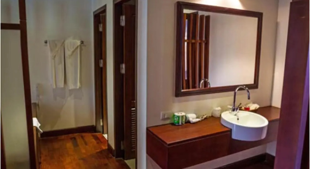 Люкс Premier Chitchareune Mouangluang Hotel