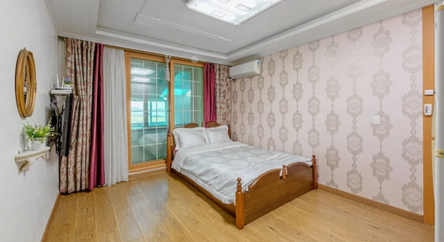 Студия с балконом Goorm Dari Pension