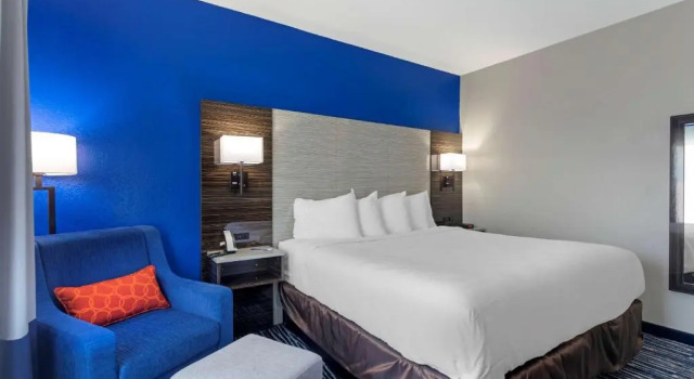 Номер Standard Comfort Inn & Suites Memphis East