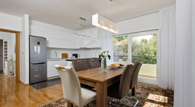 Апартаменты Luxury beach apartment private parking