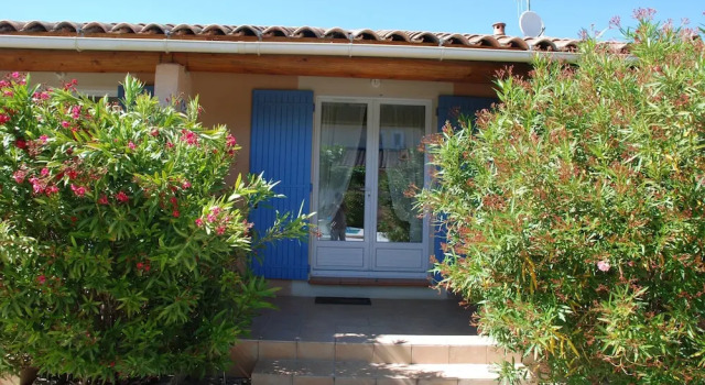 Le clos de Calas, Забронировать Отель Моллежес Буш-дю-Рон