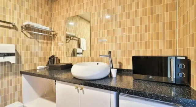 Студия Hotel 701