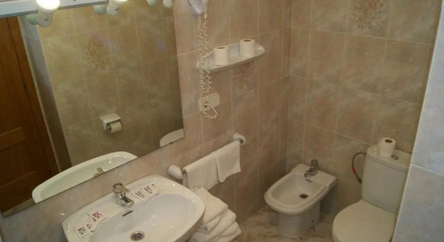 Апартаменты Hostal Santa Clara