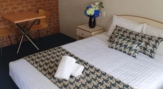 Номер Standard Colonial Motor Inn