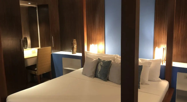 Люкс Premier El Nido Mahogany Beach