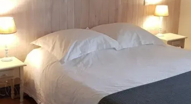 Коттедж Comfort с видом на сад Gites Le Grand Tornage holiday fun for the whole family
