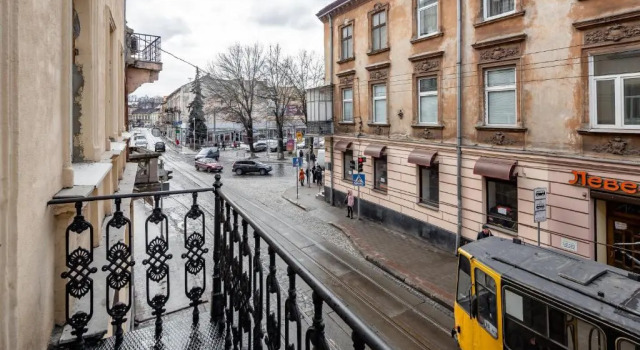 One Bedroom Apartment on            I. Franka  13