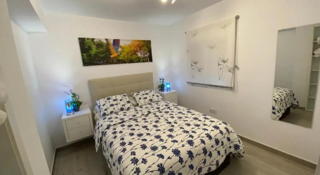 apartamento sevilla enzo, Забронировать Апартаменты/квартира Серро-Амате Севилья, рядом с Centro Deportivo Amate